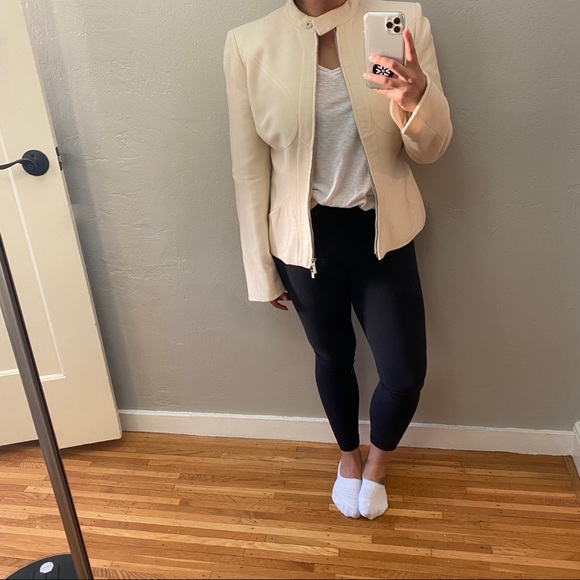 ✨Alexander McQueen Cashmere Jacket Size 44✨ - Picture 6 of 8